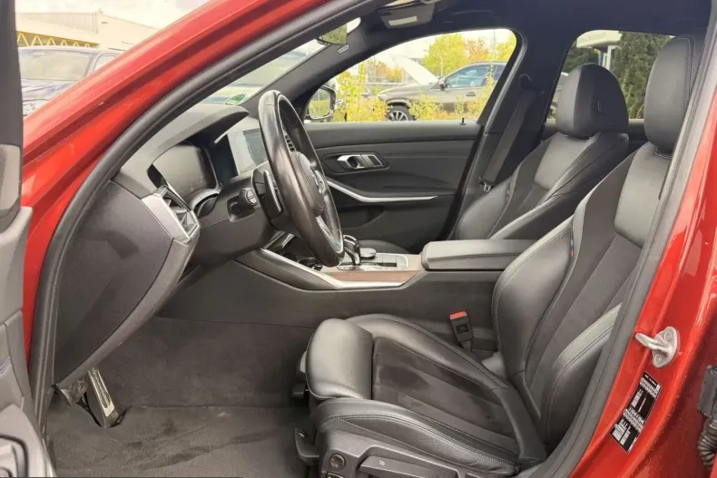 BMW 318 (Seria 3) din 2022 cu 54.304 km - oferta BMW262832 - foto 9