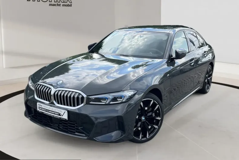 BMW 330 (Seria 3) din 2025 cu 31.900 km - oferta BMW262838 - foto 1