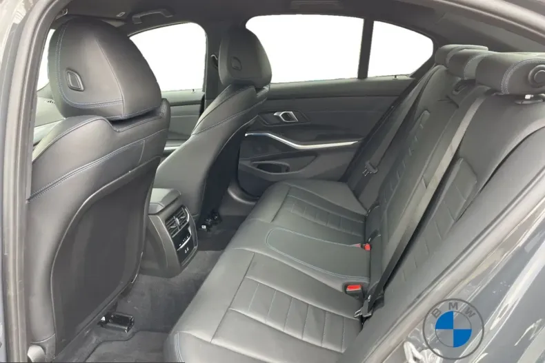 BMW 330 (Seria 3) din 2025 cu 31.900 km - oferta BMW262838 - foto 14