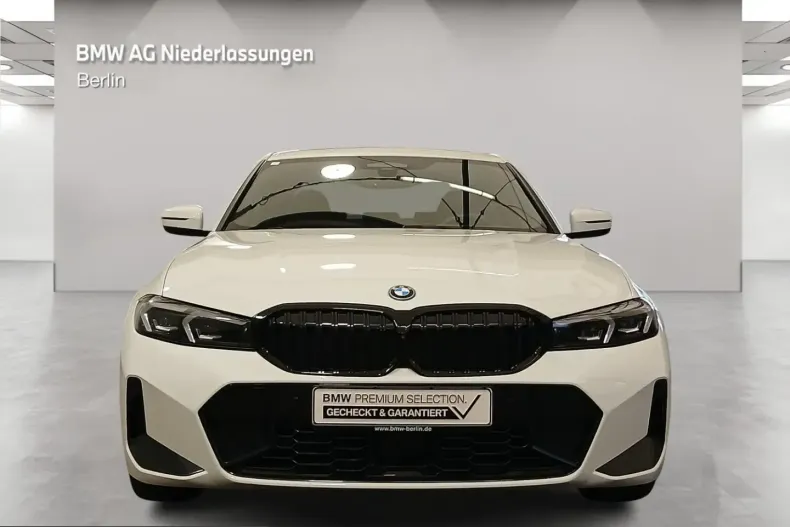 BMW 330 (Seria 3) din 2025 cu 29.649 km - oferta BMW262844 - foto 1