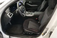 BMW 330 (Seria 3) din 2025 cu 29.649 km - oferta BMW262844 - foto 6