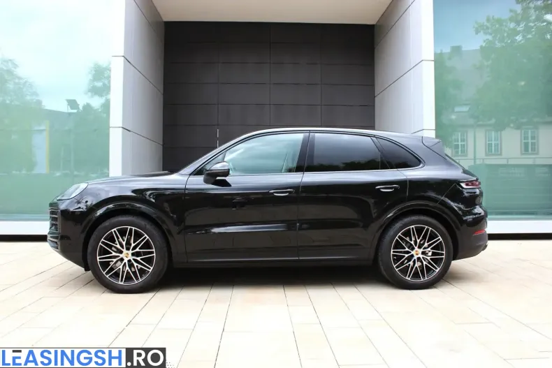 Porsche Cayenne din 2025 cu 11.470 km - oferta POR262921 - foto 2