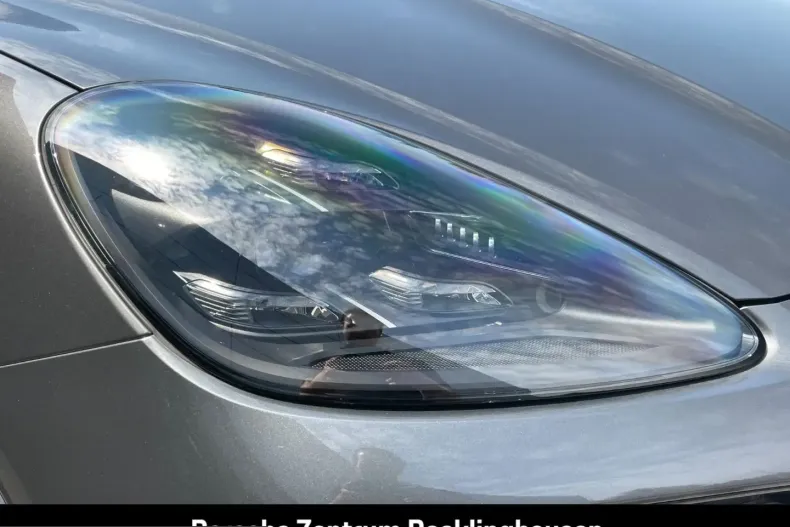 Porsche Cayenne din 2023 cu 41.322 km - oferta POR262922 - foto 11