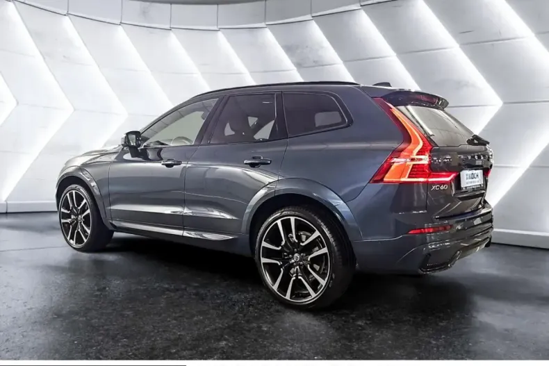 Volvo XC60 din 2025 cu 6.688 km - oferta VOL262938 - foto 2