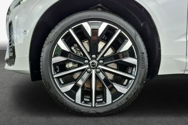 Volvo XC60 din 2026 cu 21.464 km - oferta VOL262939 - foto 8