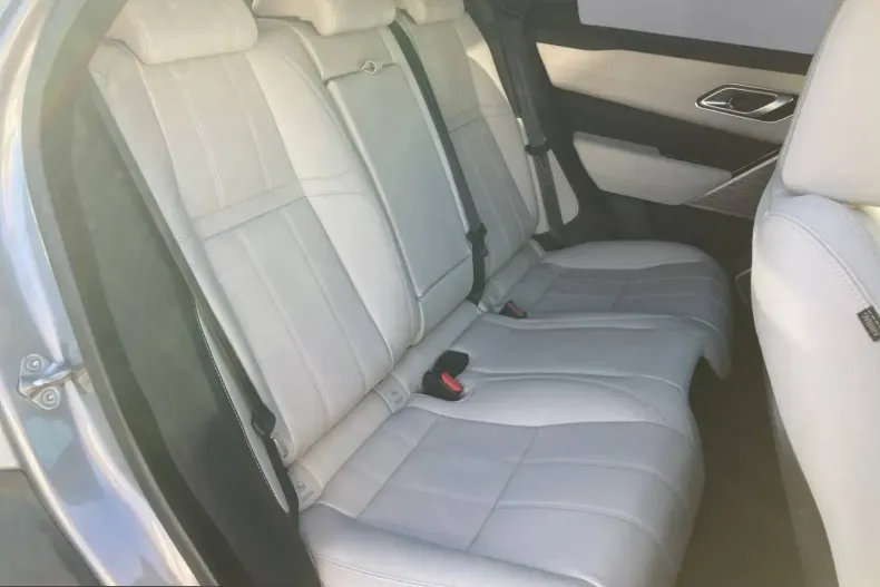 Land Rover Range Rover Velar din 2021 cu 39.000 km - oferta LAN262944 - foto 22
