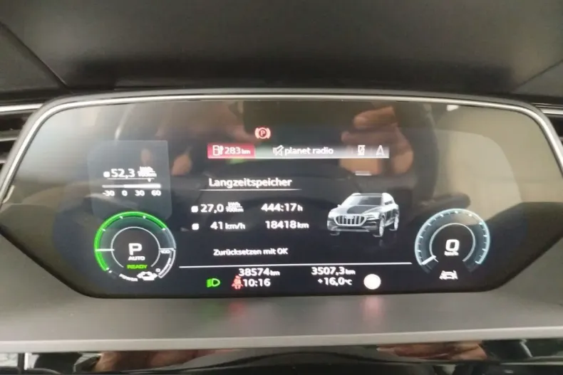 Audi Q8 din 2023 cu 38.572 km - oferta AUD262946 - foto 8