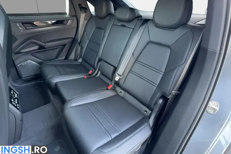 Porsche Cayenne din 2026 cu 51 km - oferta POR262965 - foto 14
