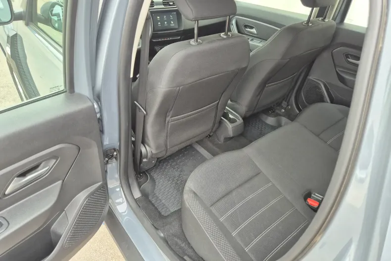 Dacia Duster din 2024 cu 62.315 km - oferta DAC263140 - foto 11