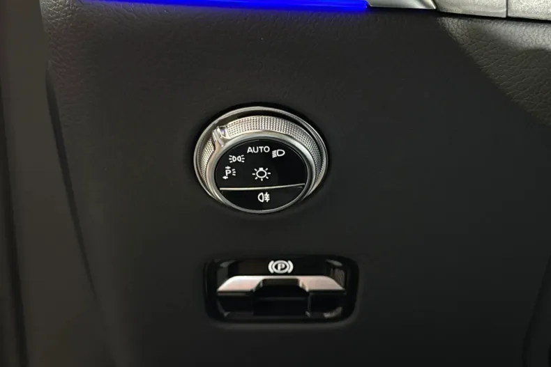 Mercedes-Benz GLC 300 (Clasa GLC) din 2025 cu 16.788 km - oferta MER263148 - foto 15