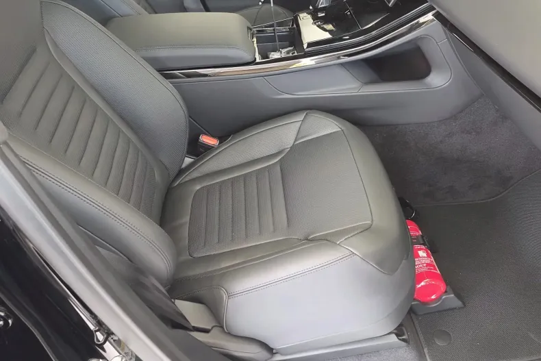 Land Rover Range Rover Sport din 2025 cu 1 km - oferta LAN263149 - foto 10
