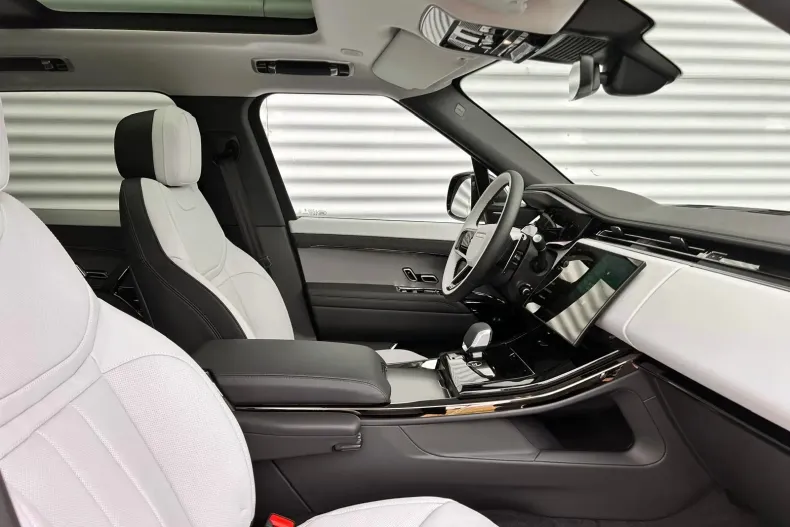 Land Rover Range Rover Sport din 2026 cu 1 km - oferta LAN263170 - foto 10