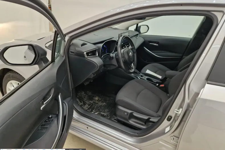 Toyota Corolla din 2021 cu 48.380 km - oferta TOY263205 - foto 3