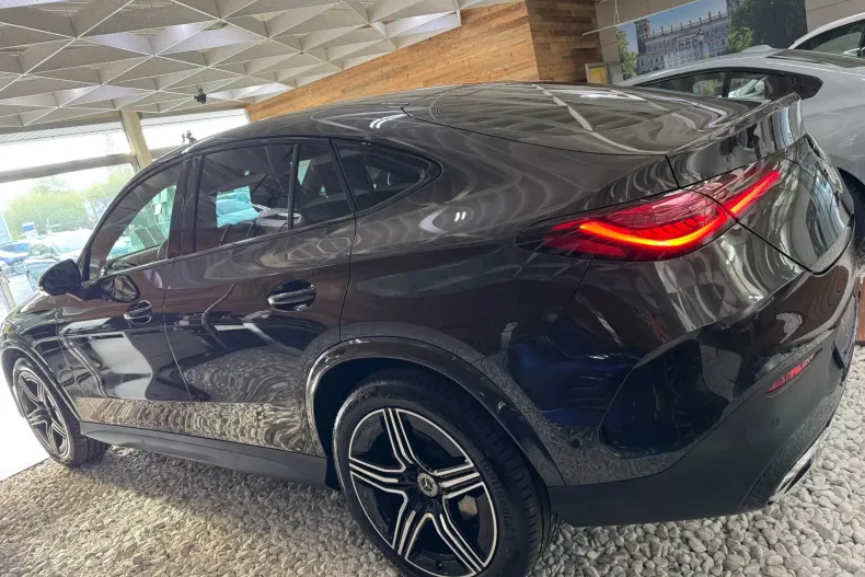 Mercedes-Benz GLC 300 (Clasa GLC) din 2025 cu 14.673 km - oferta MER263222 - foto 6