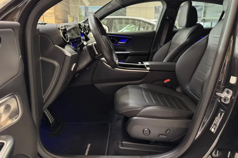 Mercedes-Benz GLC 300 (Clasa GLC) din 2025 cu 14.673 km - oferta MER263222 - foto 9