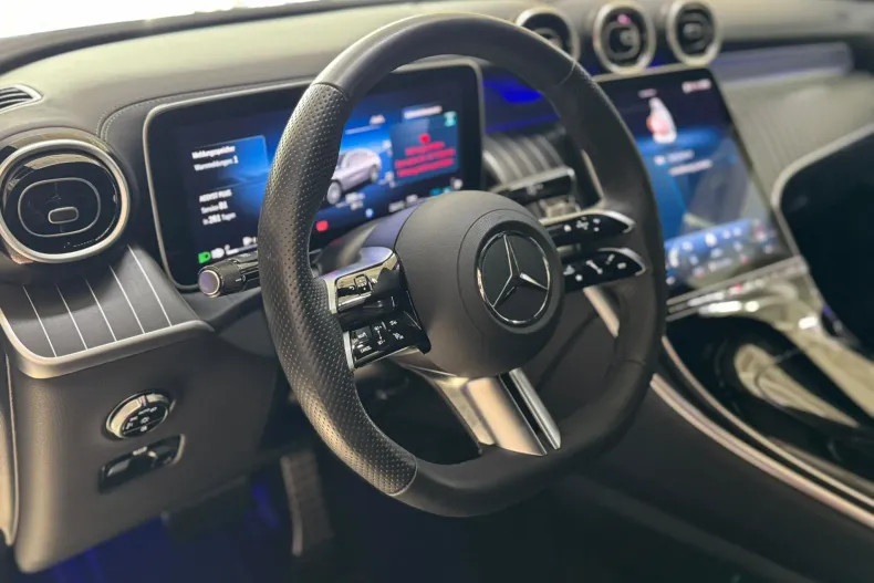 Mercedes-Benz GLC 300 (Clasa GLC) din 2025 cu 14.673 km - oferta MER263222 - foto 12