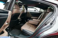 Lexus ES din 2023 cu 142.400 km - oferta LEX263232 - foto 6