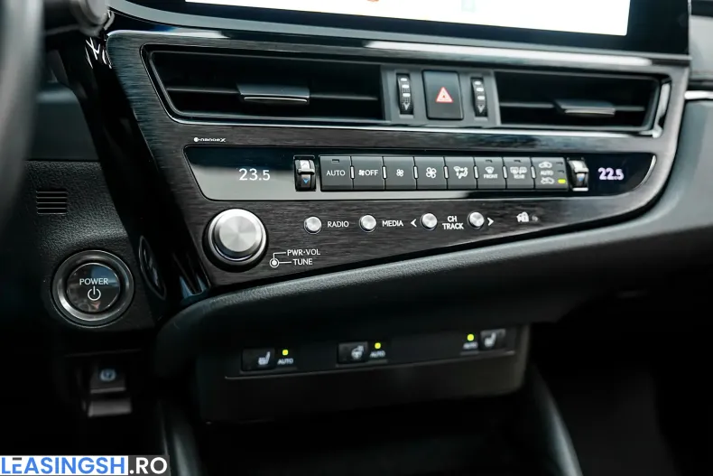 Lexus ES din 2023 cu 142.400 km - oferta LEX263232 - foto 31