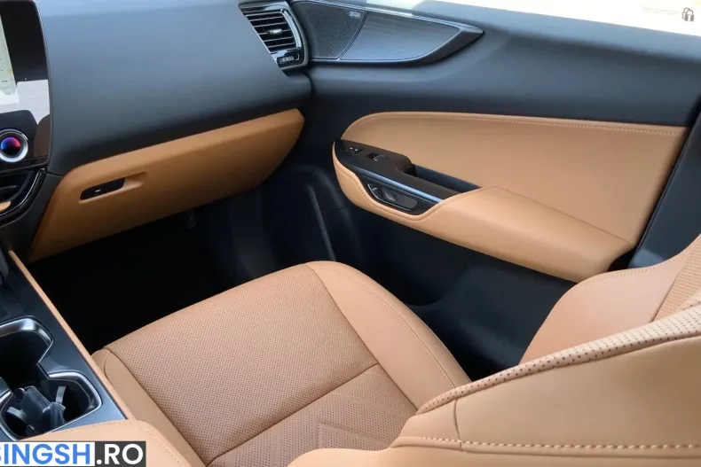 Lexus NX din 2026 cu 292 km - oferta LEX263234 - foto 18