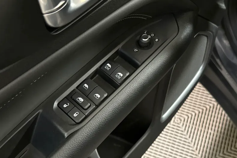 Jeep Compass din 2022 cu 92.859 km - oferta JEE263247 - foto 14