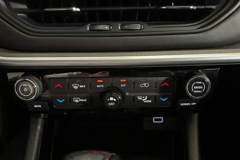 Jeep Compass din 2022 cu 92.859 km - oferta JEE263247 - foto 18
