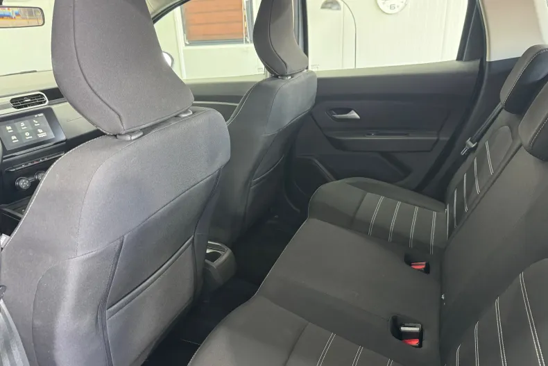 Dacia Duster din 2023 cu 48.334 km - oferta DAC263248 - foto 13