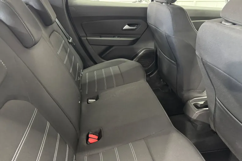 Dacia Duster din 2023 cu 48.334 km - oferta DAC263248 - foto 14