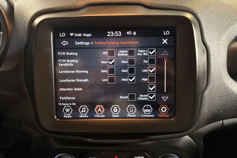 Jeep Renegade din 2022 cu 100.470 km - oferta JEE263249 - foto 20