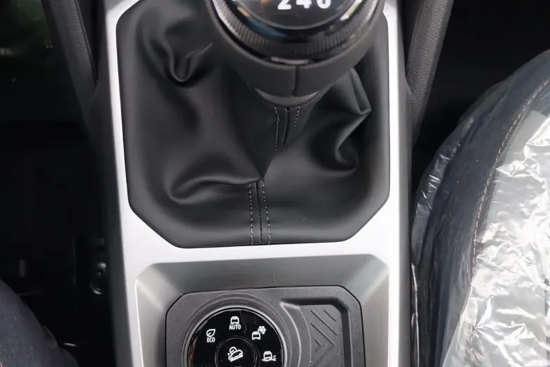 Dacia Duster din 2024 cu 6 km - oferta DAC263253 - foto 12