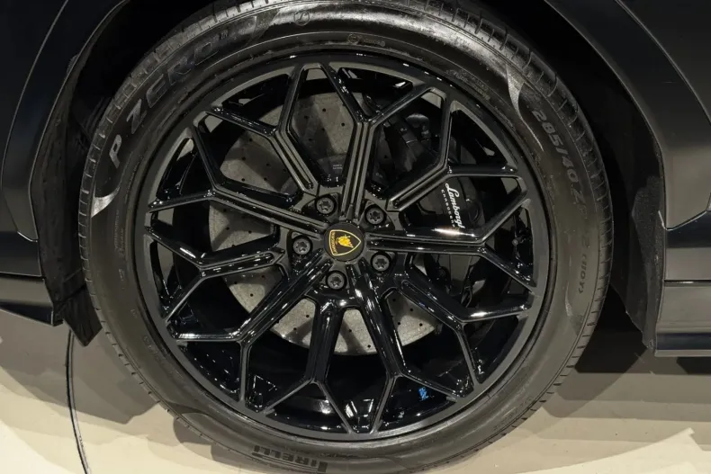 Lamborghini Urus din 2021 cu 70.000 km - oferta LAM263261 - foto 8