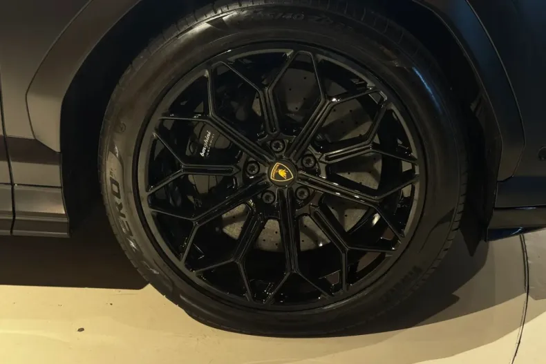 Lamborghini Urus din 2021 cu 70.000 km - oferta LAM263261 - foto 12