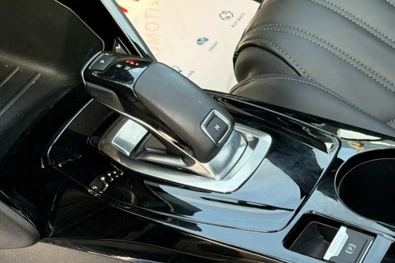 Peugeot 2008 din 2021 cu 112.000 km - oferta PEU263262 - foto 14