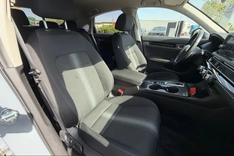 Honda Civic din 2022 cu 62.733 km - oferta HON263264 - foto 13