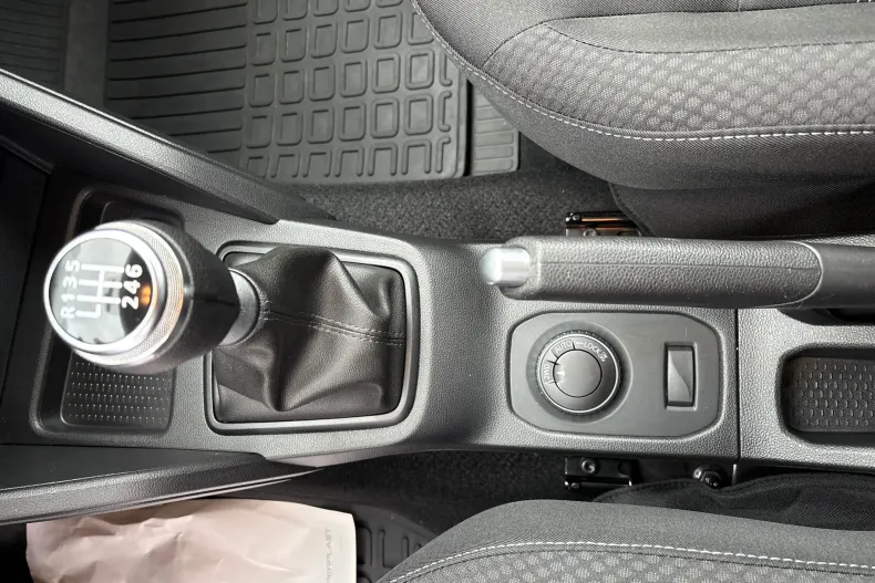 Dacia Duster din 2022 cu 69.580 km - oferta DAC263278 - foto 18