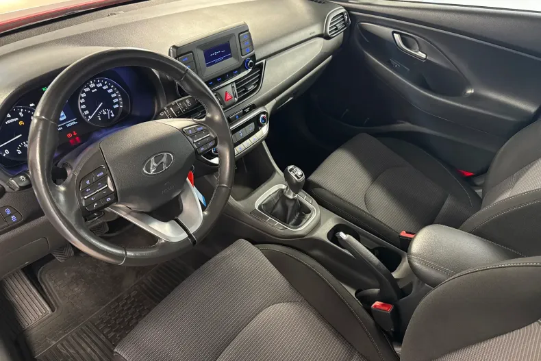 Hyundai i30 din 2020 cu 102.707 km - oferta HYU263332 - foto 9