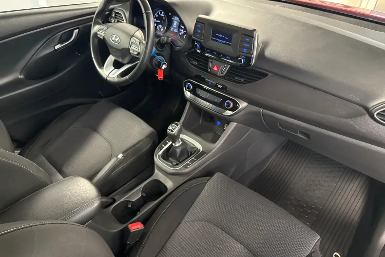 Hyundai i30 din 2020 cu 102.707 km - oferta HYU263332 - foto 19