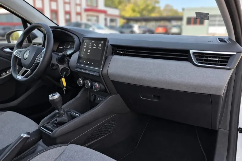 Renault Clio din 2024 cu 106.638 km - oferta REN263334 - foto 21