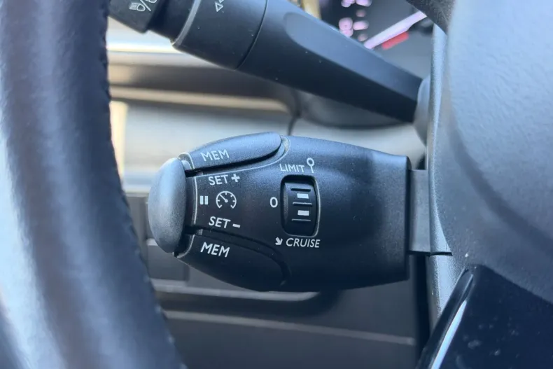 Citroën C3 din 2022 cu 42.416 km - oferta CIT263352 - foto 19