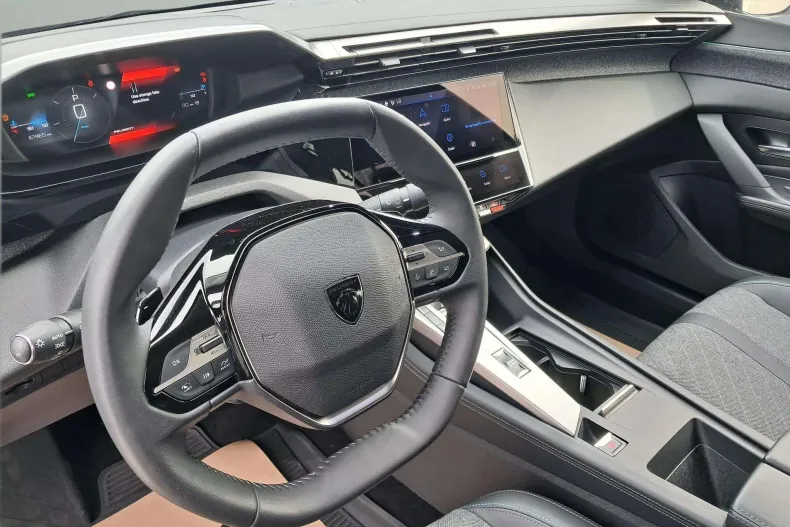 Peugeot 408 din 2023 cu 62.000 km - oferta PEU263400 - foto 6