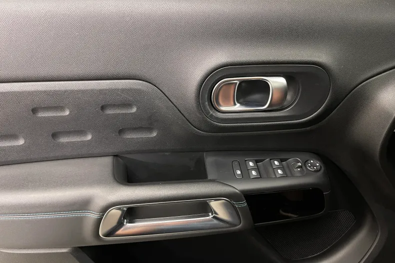 Citroën C5 Aircross din 2023 cu 96.454 km - oferta CIT263440 - foto 25