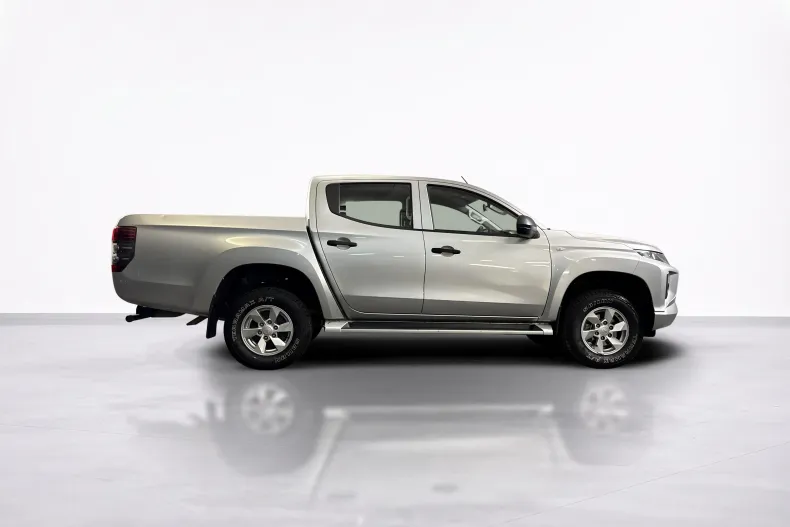 Mitsubishi L200 din 2020 cu 117.736 km - oferta MIT263451 - foto 6