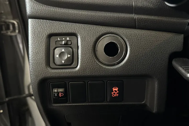 Mitsubishi L200 din 2020 cu 117.736 km - oferta MIT263451 - foto 15