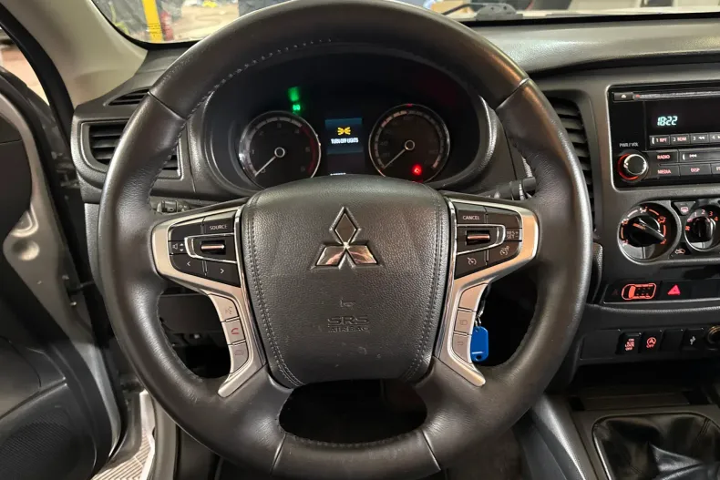 Mitsubishi L200 din 2020 cu 117.736 km - oferta MIT263451 - foto 16