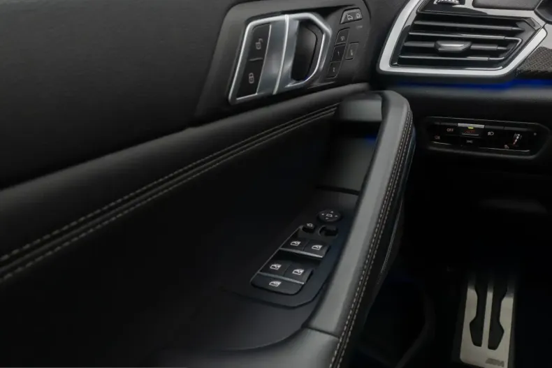 BMW X6 (Seria X) din 2022 cu 60.566 km - oferta BMW263469 - foto 17