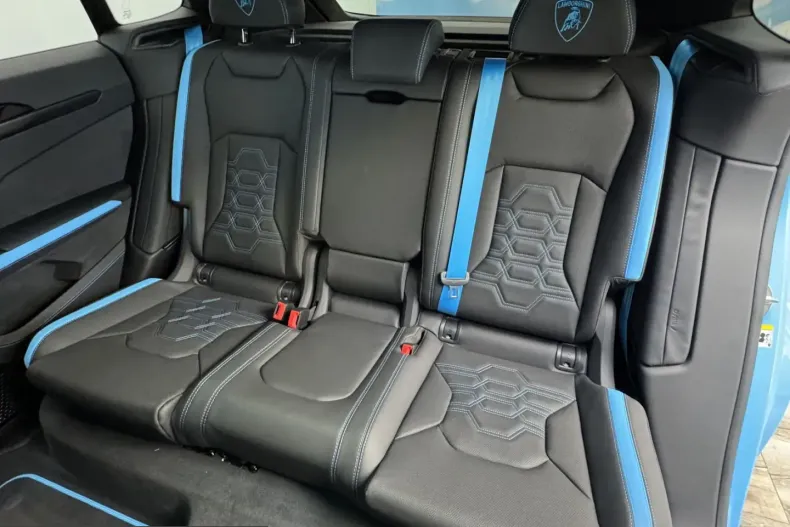 Lamborghini Urus din 2025 cu 6.900 km - oferta LAM263472 - foto 17