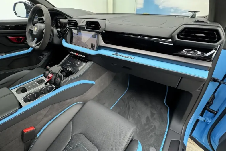 Lamborghini Urus din 2025 cu 6.900 km - oferta LAM263472 - foto 29