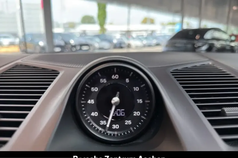 Porsche Cayenne din 2024 cu 34.111 km - oferta POR263475 - foto 23