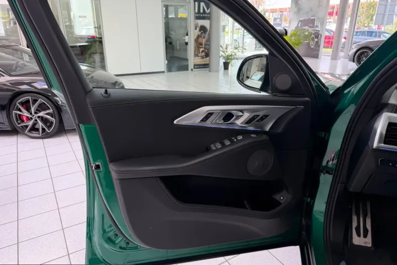 BMW XM (Seria X) din 2025 cu 29.998 km - oferta BMW263498 - foto 8