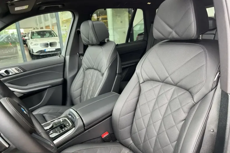 BMW X5 (Seria X) din 2025 cu 21.800 km - oferta BMW263613 - foto 22