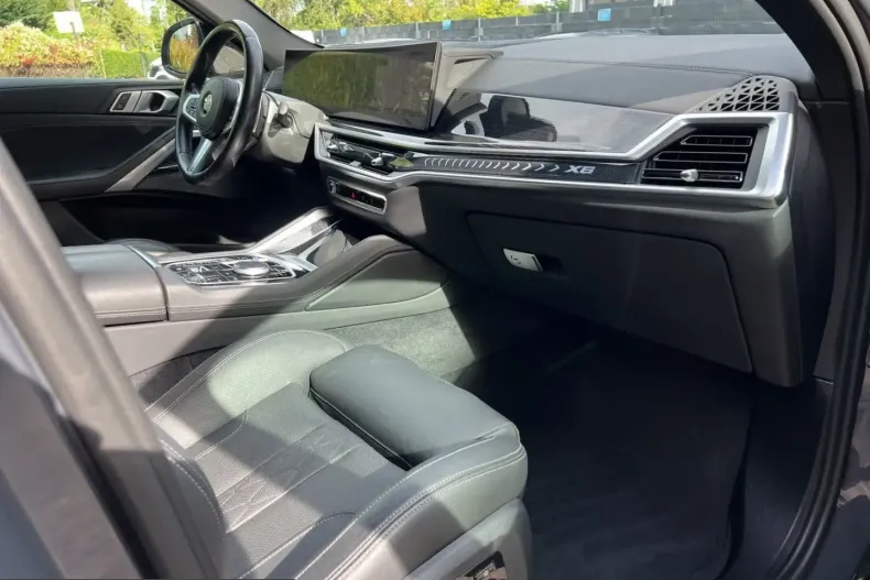 BMW X6 (Seria X) din 2023 cu 81.985 km - oferta BMW263628 - foto 11